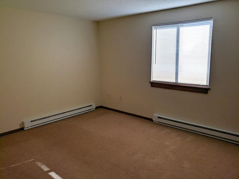 7328 Buffalo Ave #10 — Photo 6