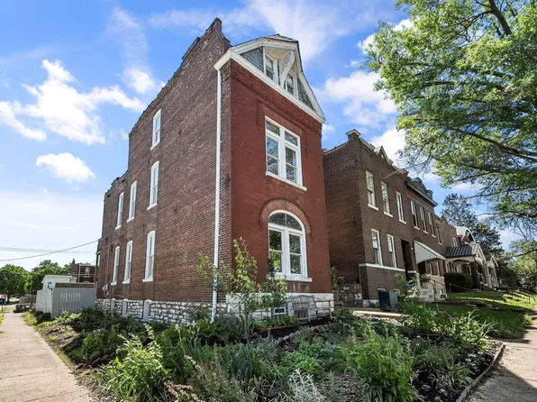 3152 S Compton Ave, Saint Louis, MO 63118