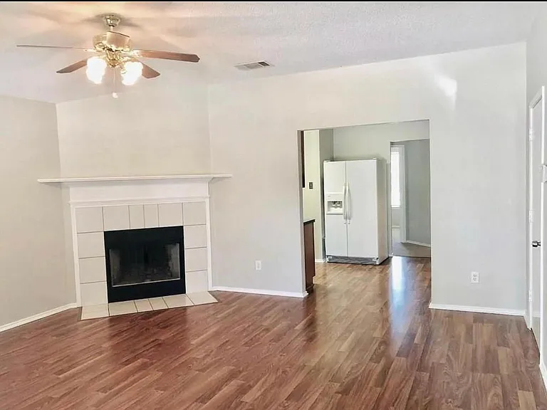 6706 Dusty Ridge Trl — Photo 3
