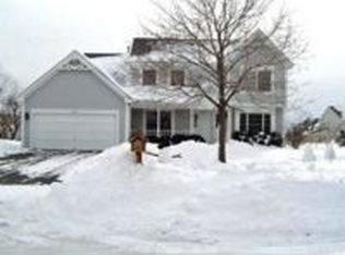 6080 Indian Trail Rd, Gurnee, IL 60031