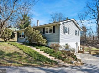 100 Evergreen Dr, Coatesville, PA 19320