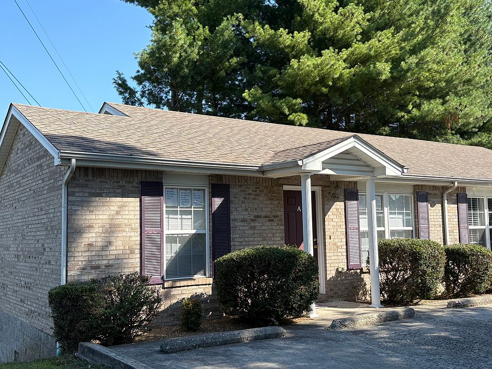 In walking distance to Tradewind Shopping Center