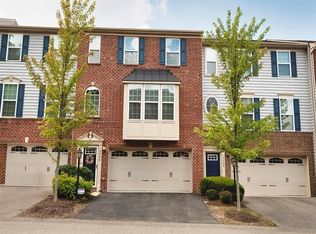 2003 Pointe View Dr, Mars, PA 16046