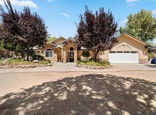 21113 Country Club Dr, Tehachapi, CA 93561