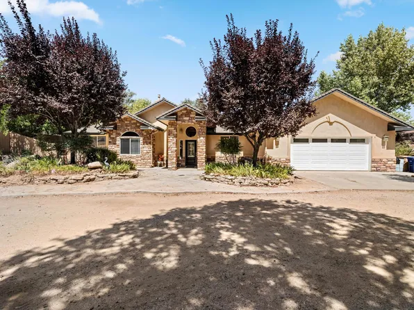 21113 Country Club Dr, Tehachapi, CA 93561