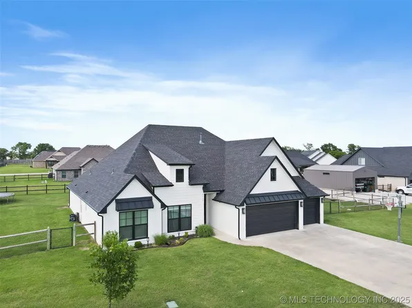 7117 E 138th Pl N, Collinsville, OK 74021