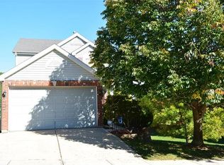 421 Summit Place Ct, Fenton, MO