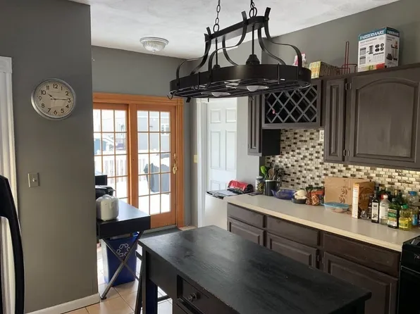 77 Sheridan Ave, Medford, MA 02155