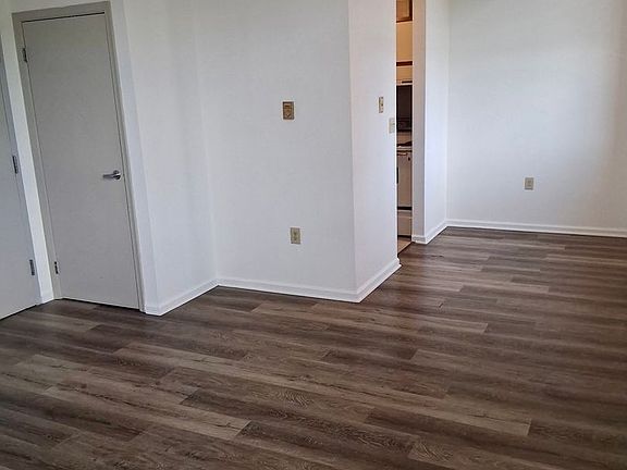4th image of 149 Wilson St #308