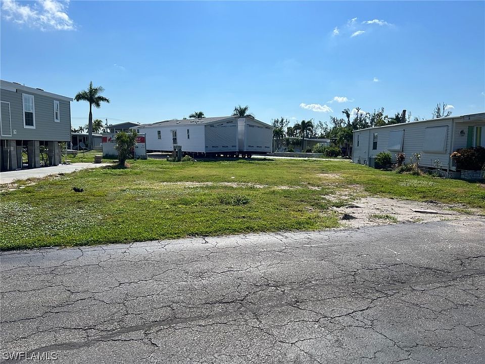 1st image of 292 Dillard Ave