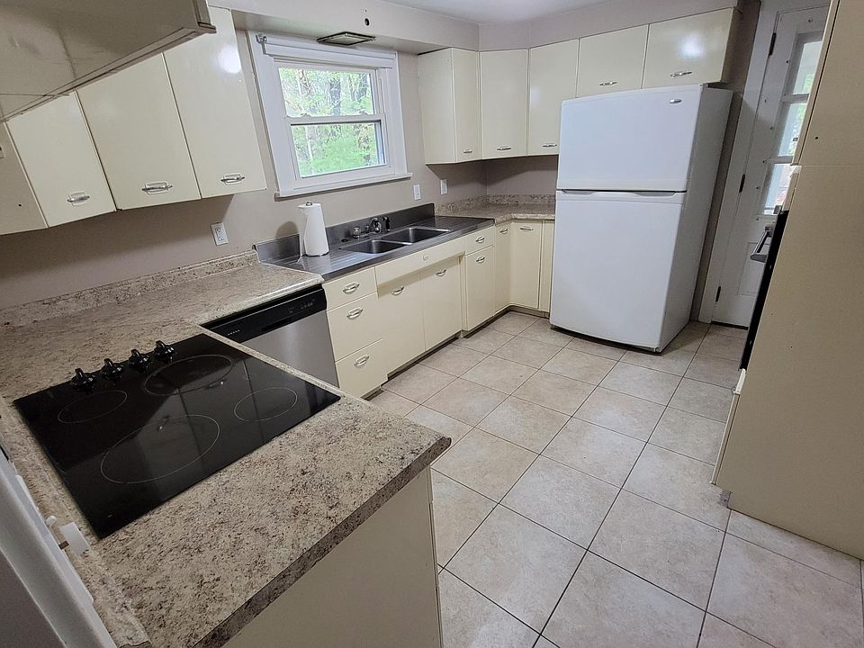 120 Allen St, Hampden, MA 01036 Zillow