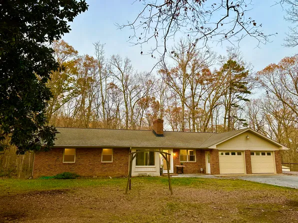101 Cranes Corner Rd, Fredericksburg, VA 22405