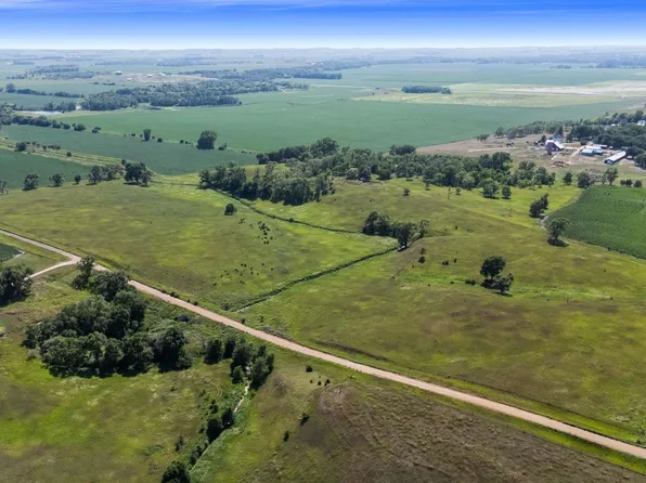 30239 463rd Ave #2, Centerville, SD 57014