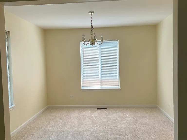 2308 Sedgwick Ct — Photo 4