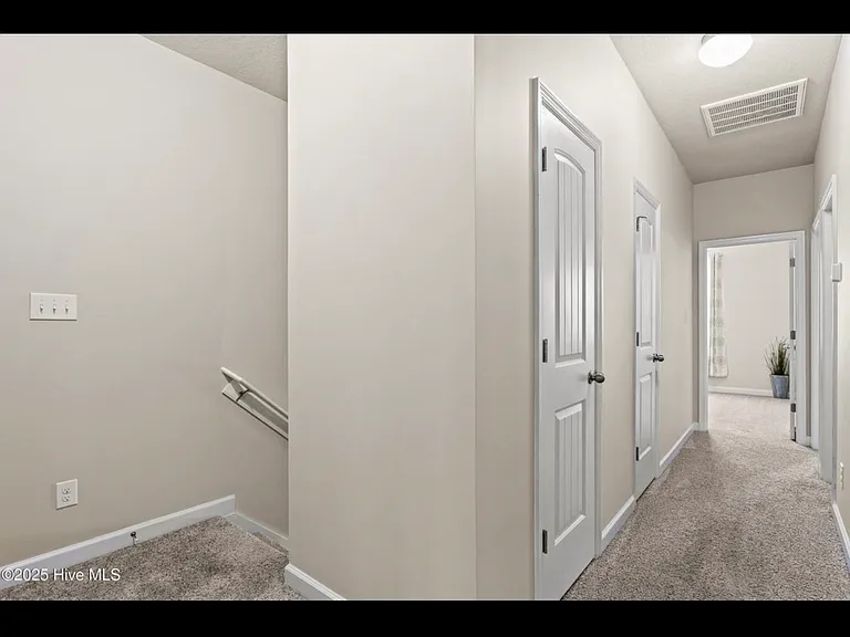 397 Frisco Way — Photo 4
