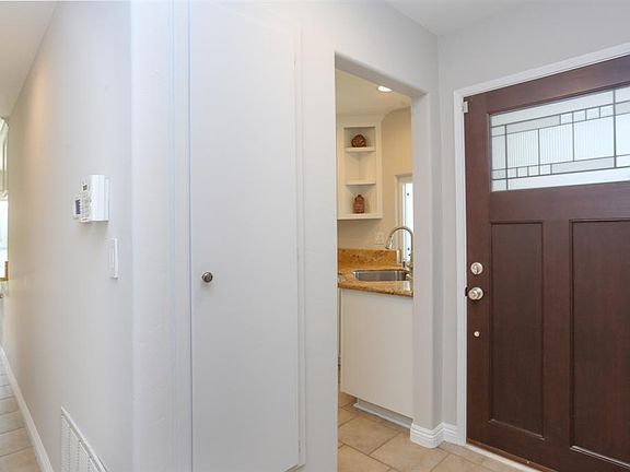 4th image of 4471 Mount Lindsey Ave