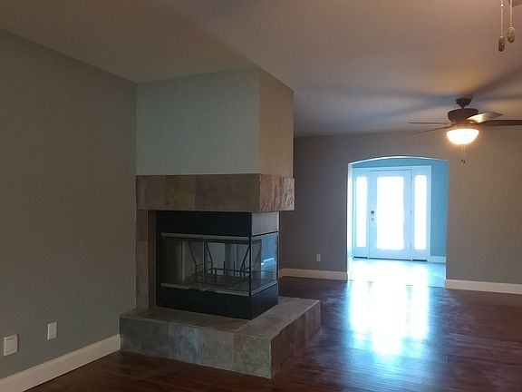 2nd image of 3786 S Lakeshore Dr