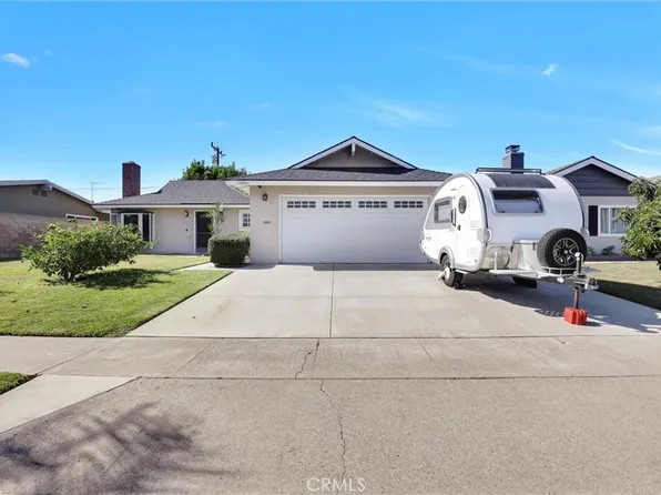 15041 Eton Cir, Huntington Beach, CA 92647