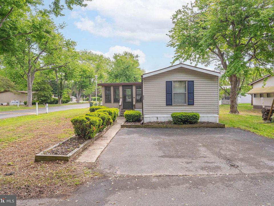 1st image of 23471 E Beach Dr