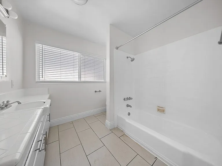 221 Grand Ave. — Photo 12