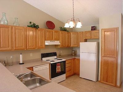 2nd image of 1415 Broadway St APT 6