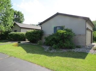 14190 Elm Row Ln, Albion, MI 49224