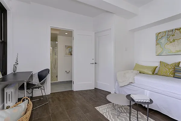 Sold by Corcoran | media 29