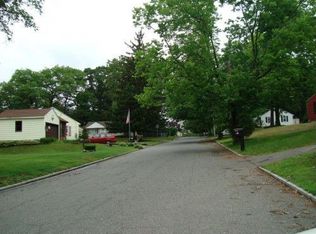 118 Kerry Dr, Springfield, MA 01118