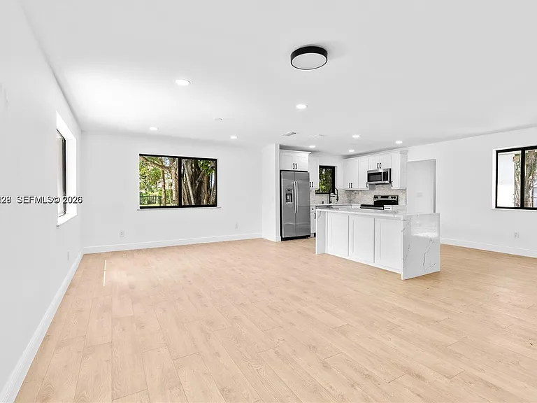 14171 SW 37th Ct — Photo 5