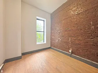 Rented by Doorway NYC, LLC