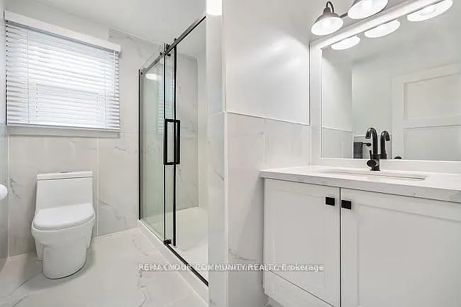 42 Lockerbie Ave #MAIN — Photo 6