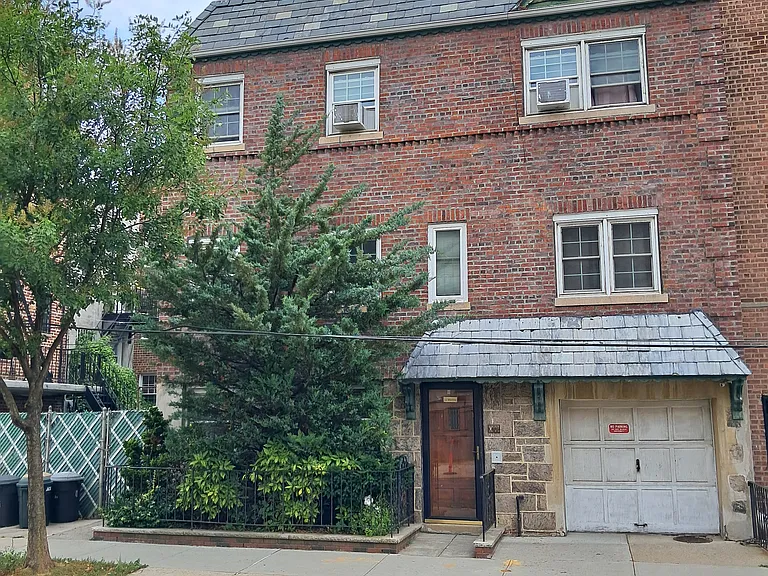 11 Mackay Pl #1 — Photo 14
