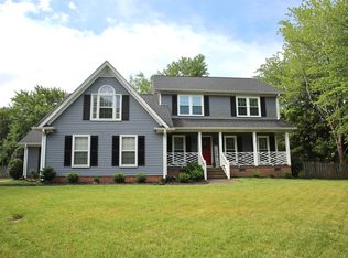 12 W Shefford St, Greer, SC 29650
