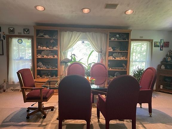 3rd image of 15717 Wagner Dr