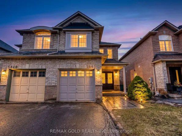 5842 Questman Holw, Mississauga, ON L5M 6P3
