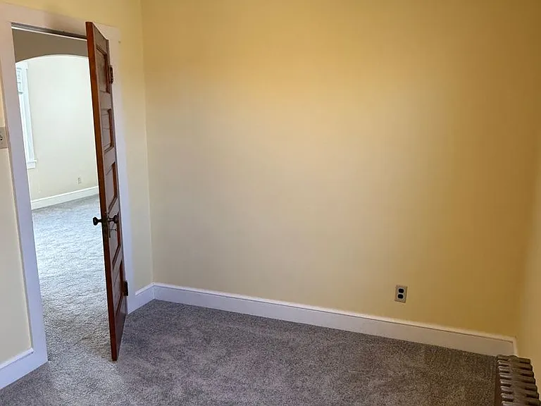 815 Grosstown Rd — Photo 14