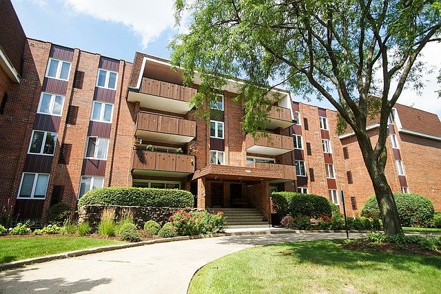 1st image of 120 S Spruce Ave APT 108