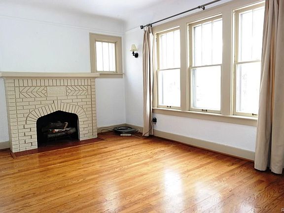 5th image of 1039 Stanley Blvd