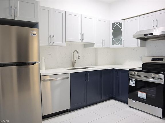 3rd image of 3055 Elmcreek Rd #5