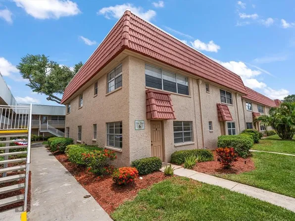 10037 62nd Ter N APT 1, Saint Petersburg, FL 33708