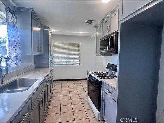4th image of 5356 Alamitos St