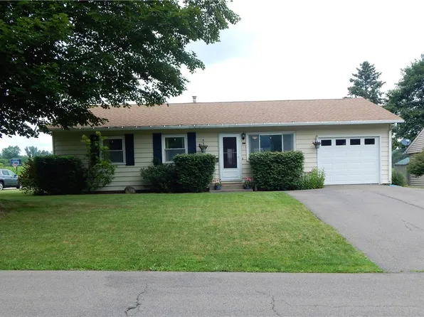 24 Burgett Dr, Homer, NY 13077