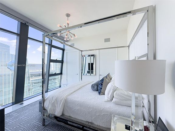 3rd image of 1451 Brickell Ave Unit 4503