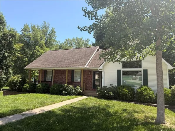 1745 Collins Dr, Platte City, MO 64079