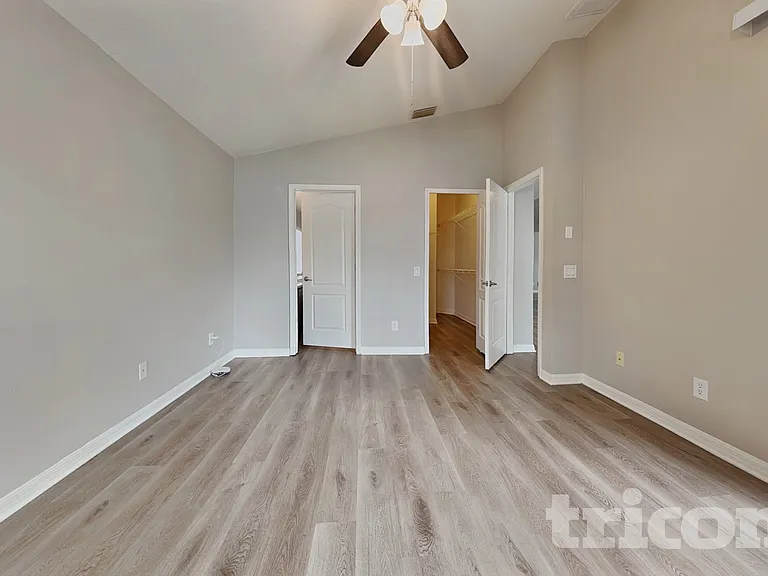 31333 Heatherstone Dr — Photo 7