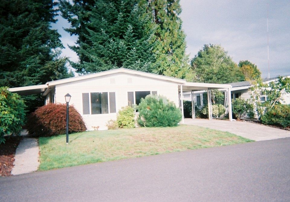 1st image of 1360 Alonda Ln NE