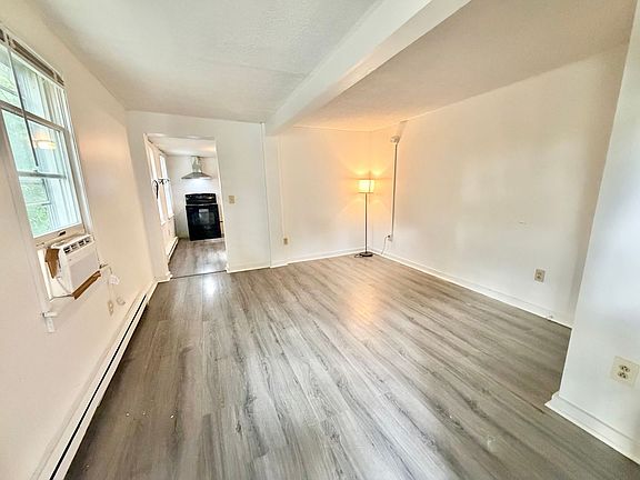 2nd image of 30 Sherman St #2