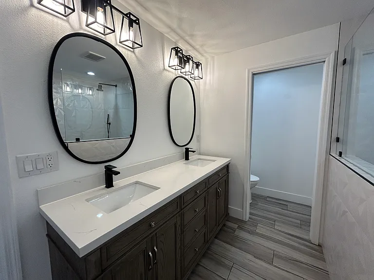 3507 E Claire Dr — Photo 23