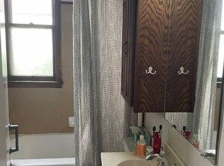 2745 S Herman St, Milwaukee, WI 53207