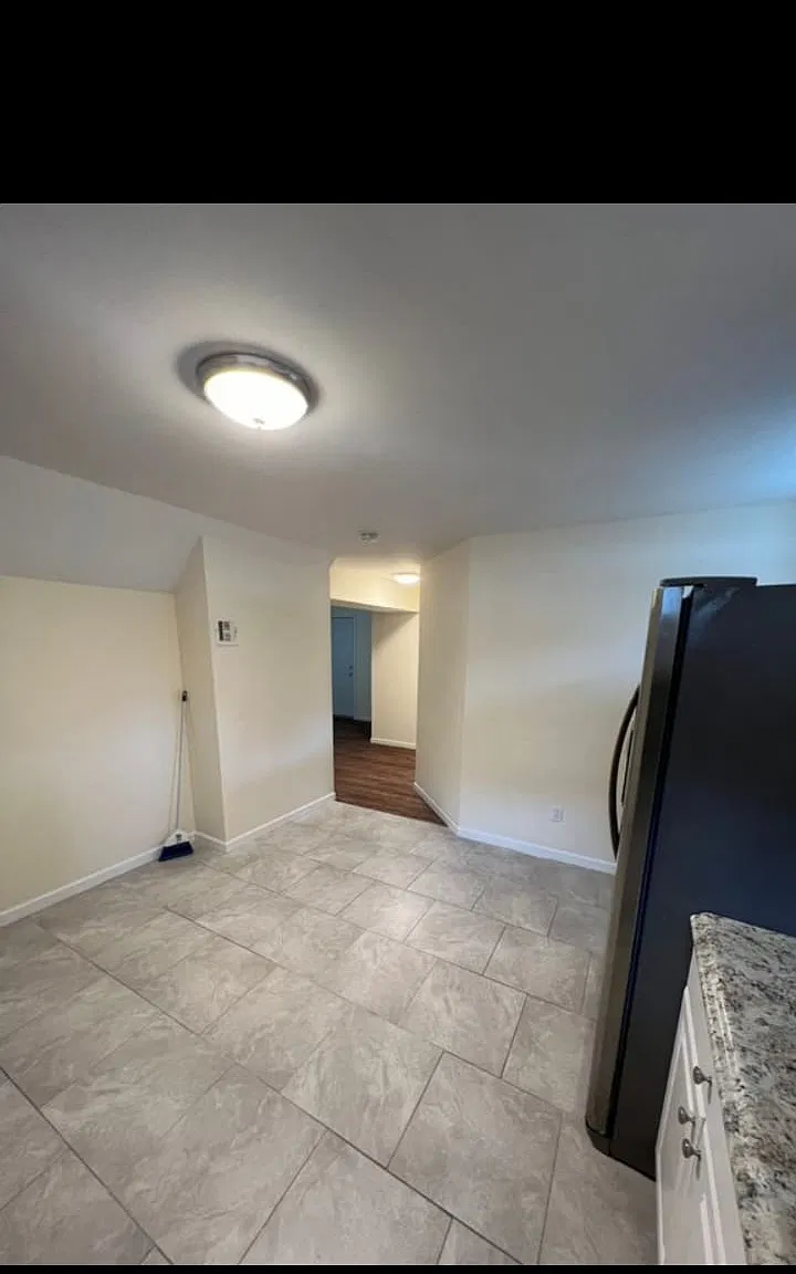 1 bed, $2,100 — Photo 2